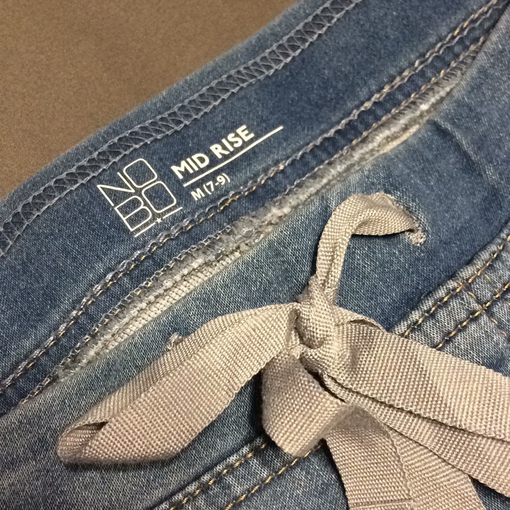 Capris - Picture 2 of 7